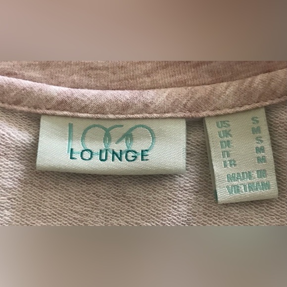 Knit Top LOGO Lounge by Lori Goldstein Size Small Light Pink Sage Green Pockets - Picture 7 of 10